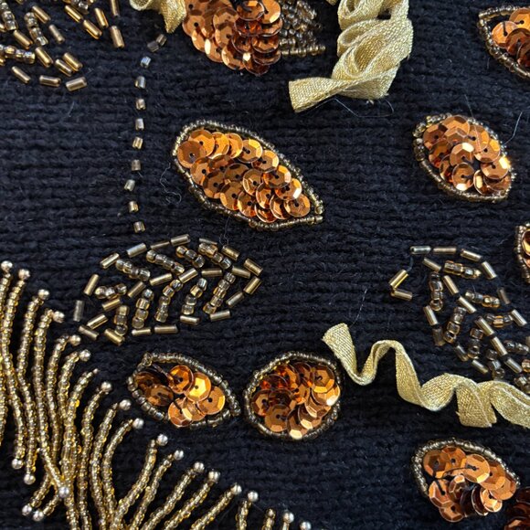 Laura Winston Sweater with Gold Dangle Beads - Embellished Knit - Picture 6 of 6